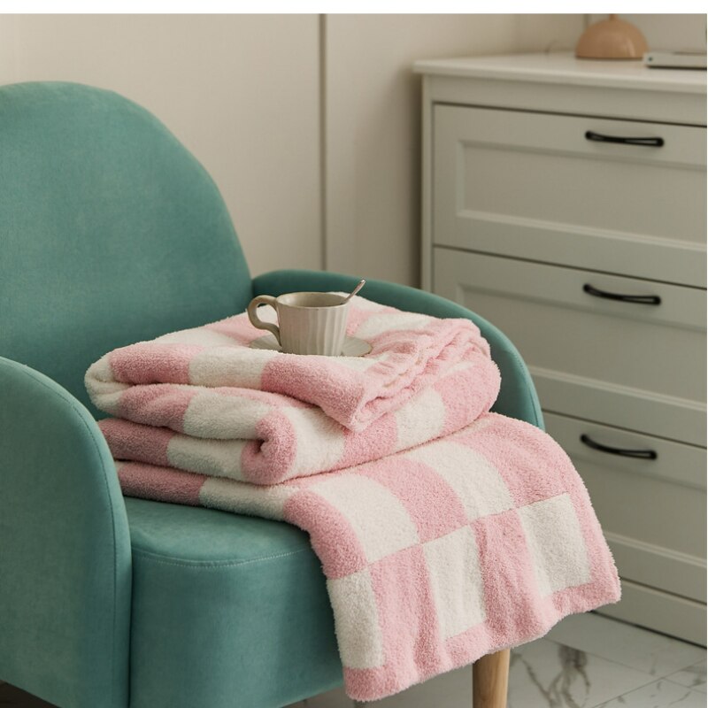 Cozy Checker Blanket | Throw Blanket | Knitted Blanket