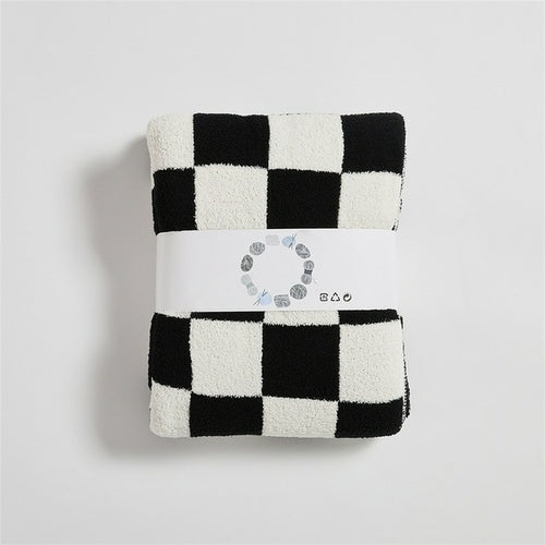 Cozy Checker Blanket