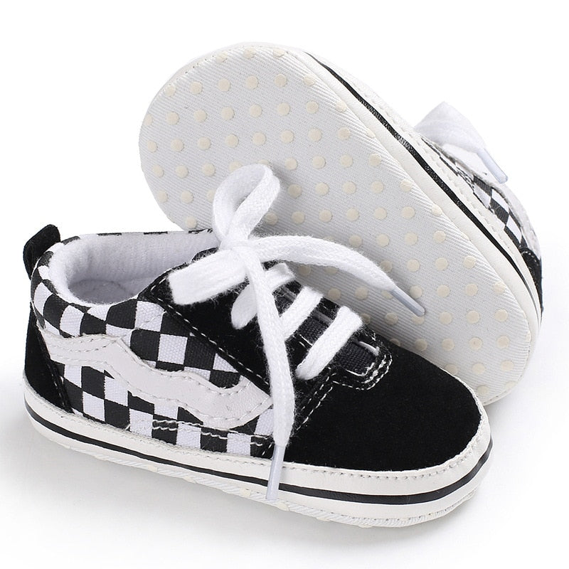 Classic Canvas Sneaker Shoes